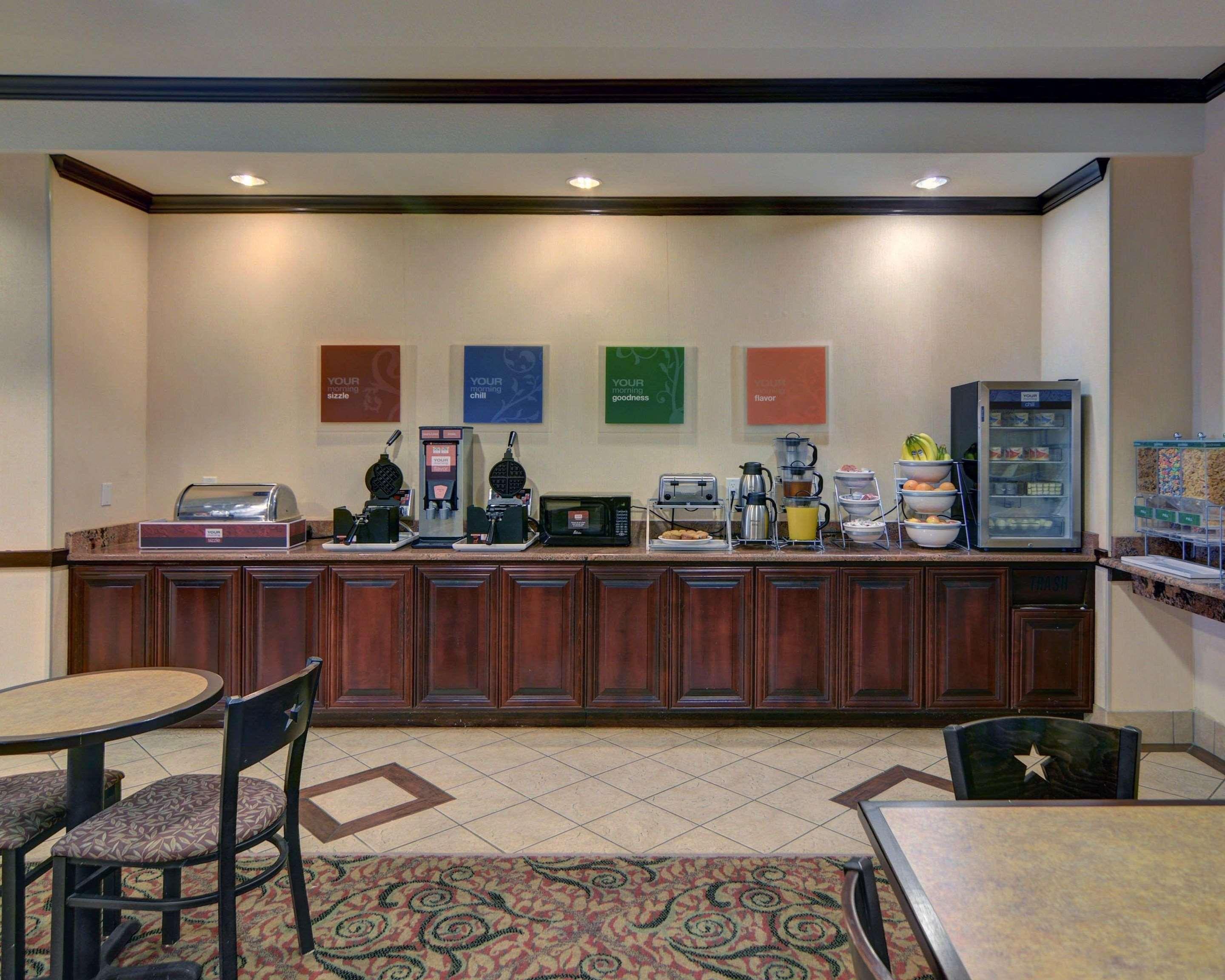 Comfort Suites Fort Worth South Екстер'єр фото