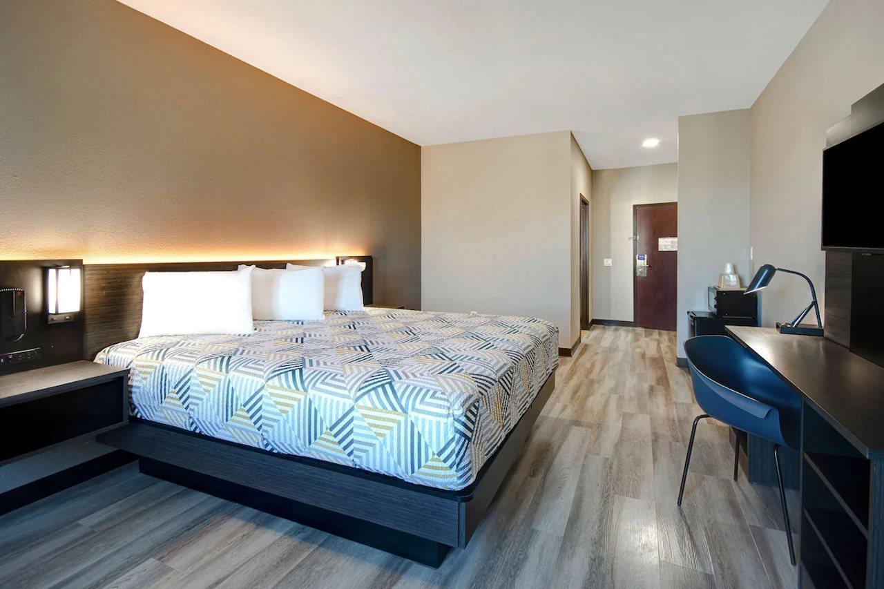 Comfort Suites Fort Worth South Екстер'єр фото