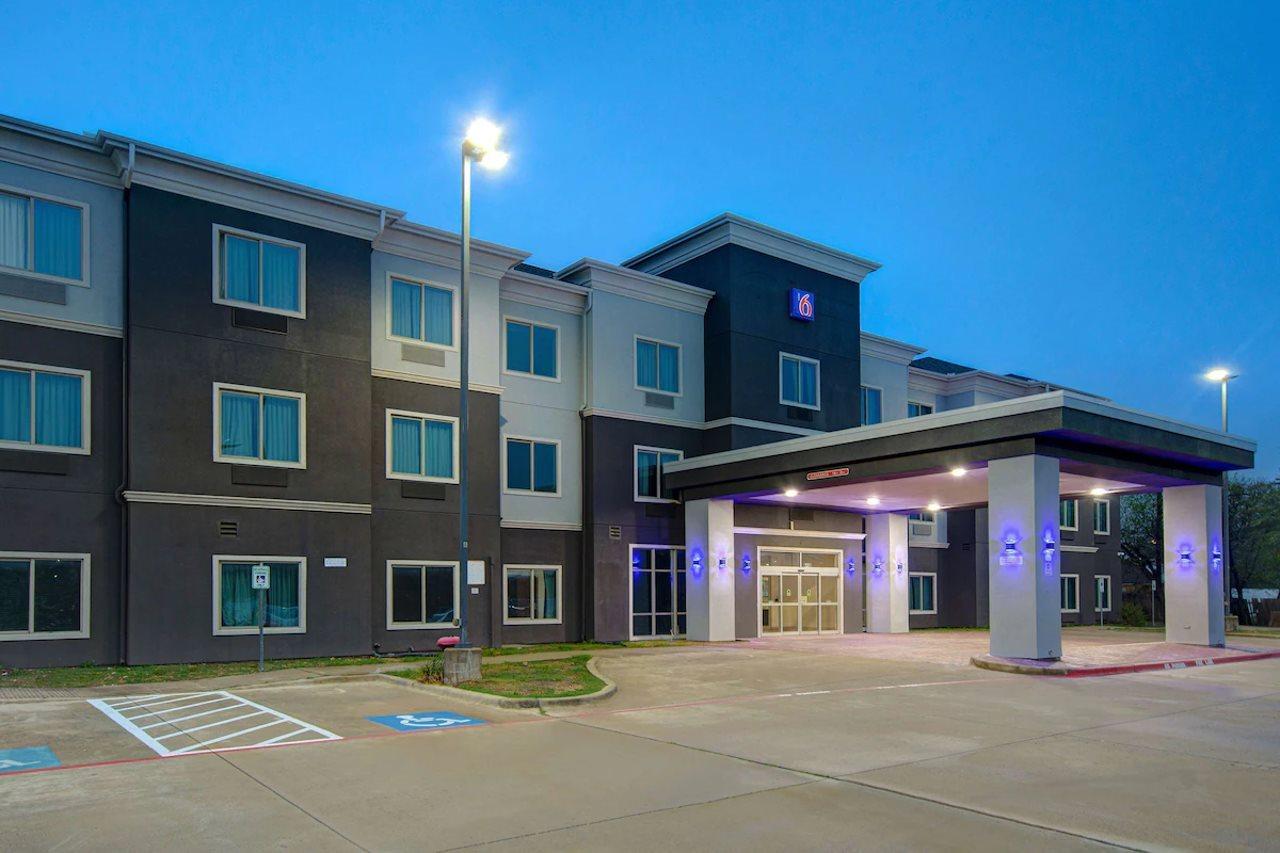 Comfort Suites Fort Worth South Екстер'єр фото